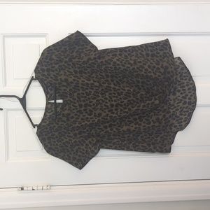 Banana Republic animal print blouse xs